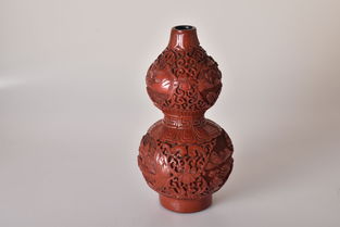 深圳雍乾盛世秋拍精品 剔紅山水葫蘆瓶與麥秸畫的藝術(shù)對(duì)話